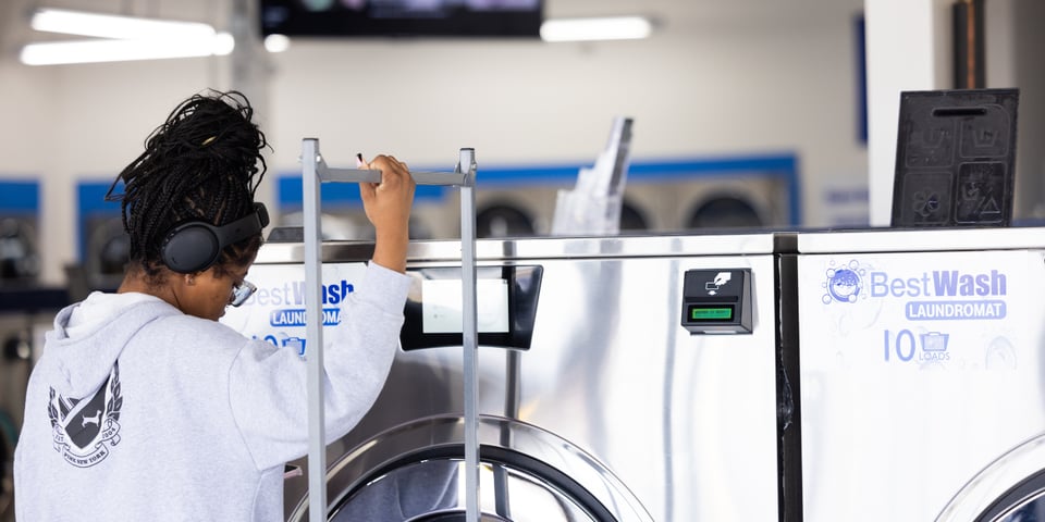 Smart Laundromat Signage That Drives Customer Engagement