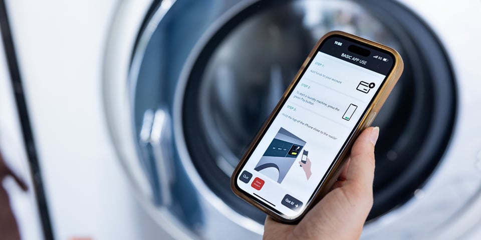 Cash-Free Laundry: How LaundryCat Puts Payment in Customers' Pockets